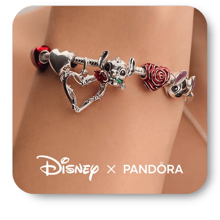 Pandora Disney Stitch snake chain bracelet in the boutique at Dewayne's in Selma, NC minutes from Raleigh, Cary, Clayton, Garner, Smithfield, Goldsboro